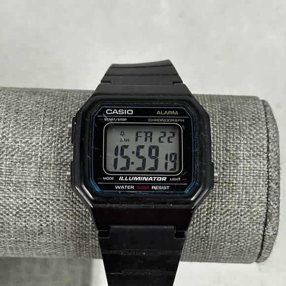 Casio Watch Mens 38mm Black Rectangle Digital Alarm Illuminator New Battery - Picture 1 of 10